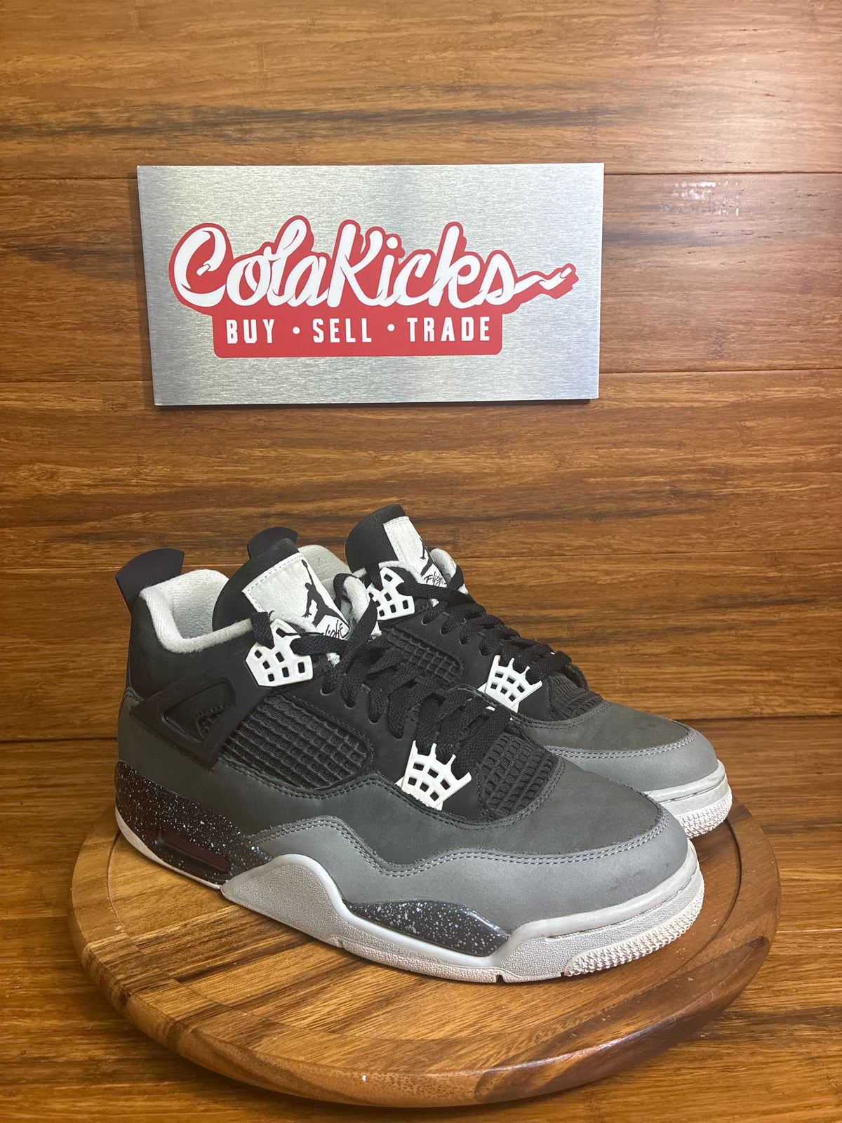 Jordan 4 Retro Fear (2024)