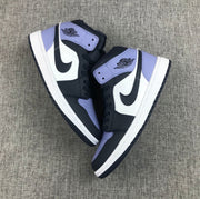 Jordan 1 Mid Sneakers Deep Blue Toe 554724-445