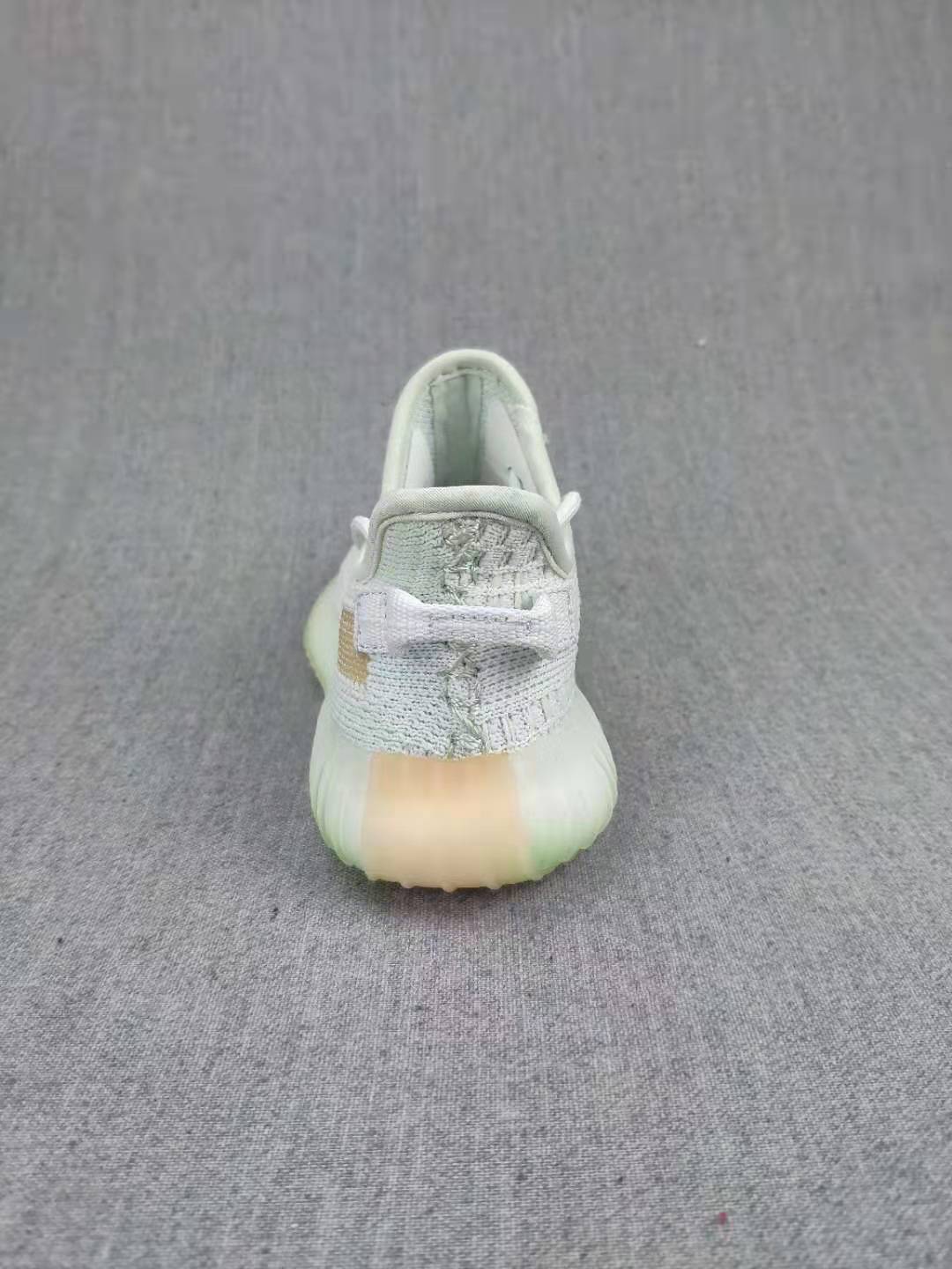 Yeezy Boost 350 V2 Kids Sneakers, Light Neutral