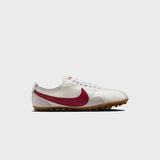 Nike WMNS Moon Shoe - Summit White / Team Crimson