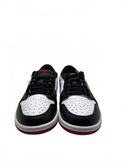 Jordan 1 Retro Low OG Black Toe (2023)